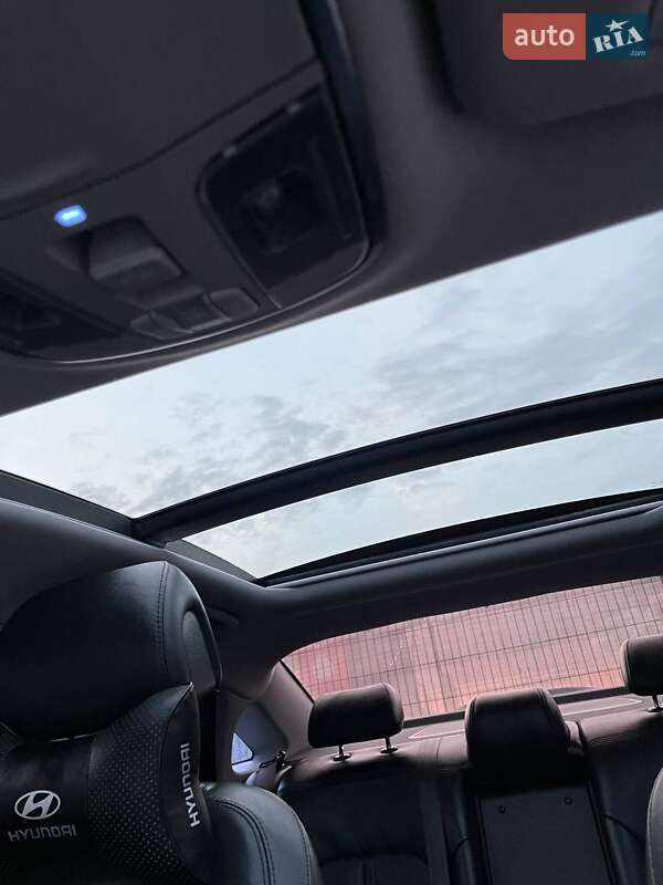 Седан Hyundai Sonata 2014 в Хмільнику