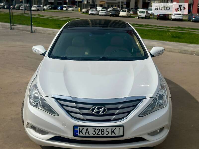 Седан Hyundai Sonata 2011 в Киеве