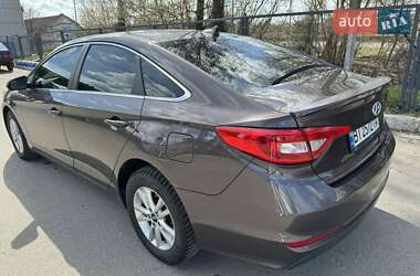 Седан Hyundai Sonata 2015 в Лубнах