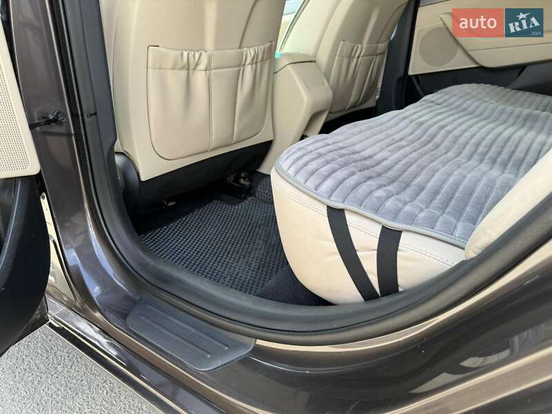 Седан Hyundai Sonata 2015 в Лубнах