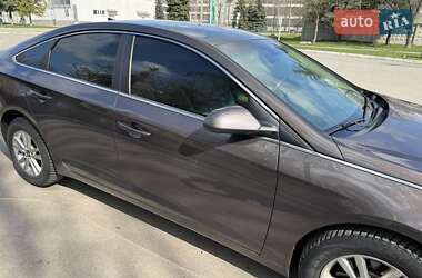 Седан Hyundai Sonata 2015 в Лубнах