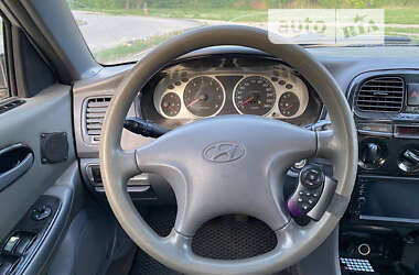 Седан Hyundai Sonata 2001 в Днепре