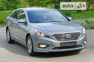 Седан Hyundai Sonata 2015 в Одессе