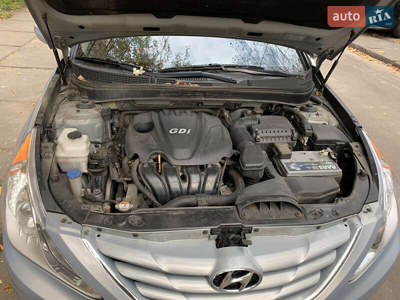 Hyundai Sonata 2013