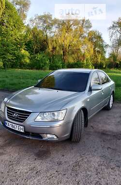 Седан Hyundai Sonata 2009 в Киеве