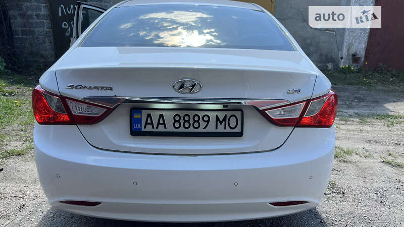 Седан Hyundai Sonata 2013 в Василькове
