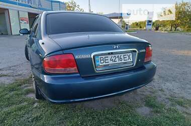 Седан Hyundai Sonata 2003 в Вознесенске