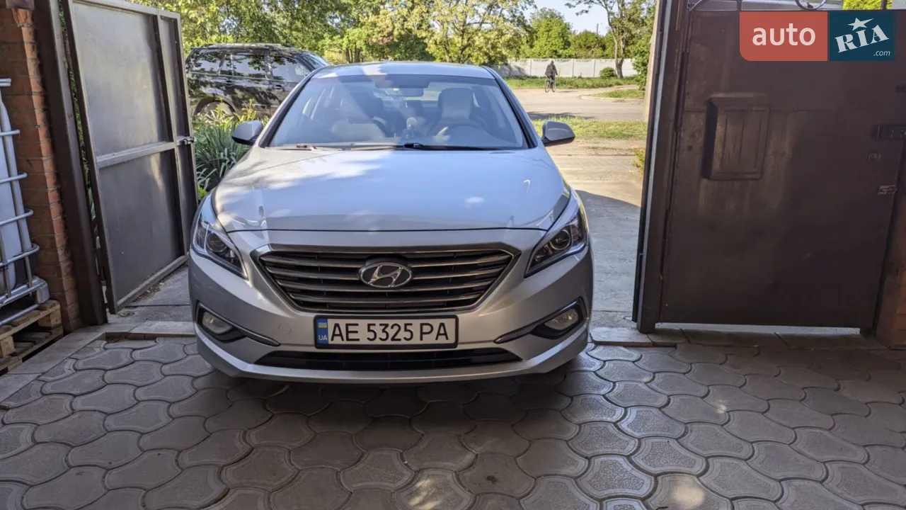 2013 Hyundai Sonata - мініатюра 16