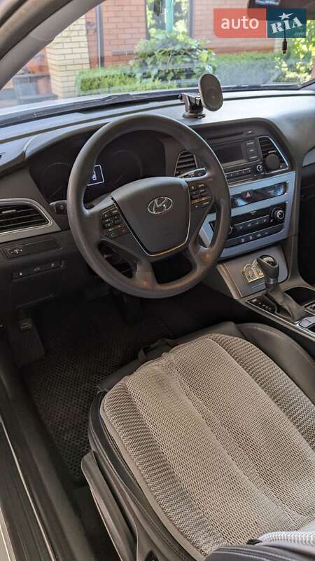 Седан Hyundai Sonata 2014 в Нікополі