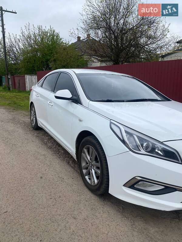 Седан Hyundai Sonata 2014 в Радомышле