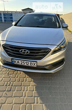 Седан Hyundai Sonata 2015 в Ірпені