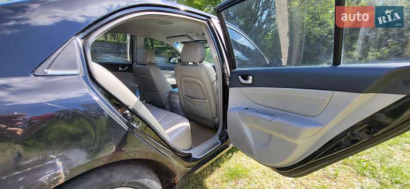 Седан Hyundai Sonata 2005 в Переяславе