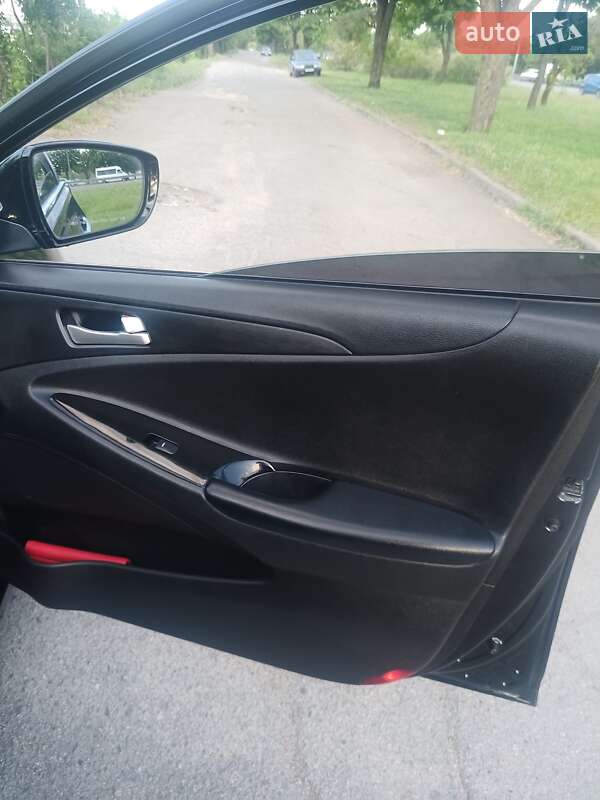 Седан Hyundai Sonata 2012 в Дніпрі