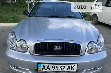Седан Hyundai Sonata 2003 в Чернівцях