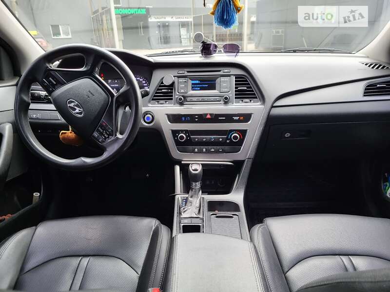 Седан Hyundai Sonata 2016 в Киеве