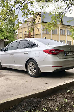 Седан Hyundai Sonata 2015 в Кропивницком