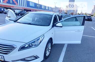 Hyundai Sonata 2016