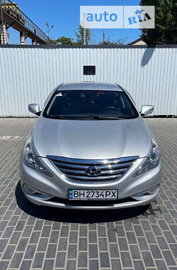 Hyundai Sonata 2013