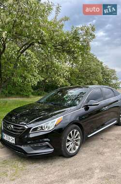 Седан Hyundai Sonata 2015 в Ровно