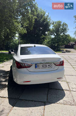 Седан Hyundai Sonata 2013 в Лубнах