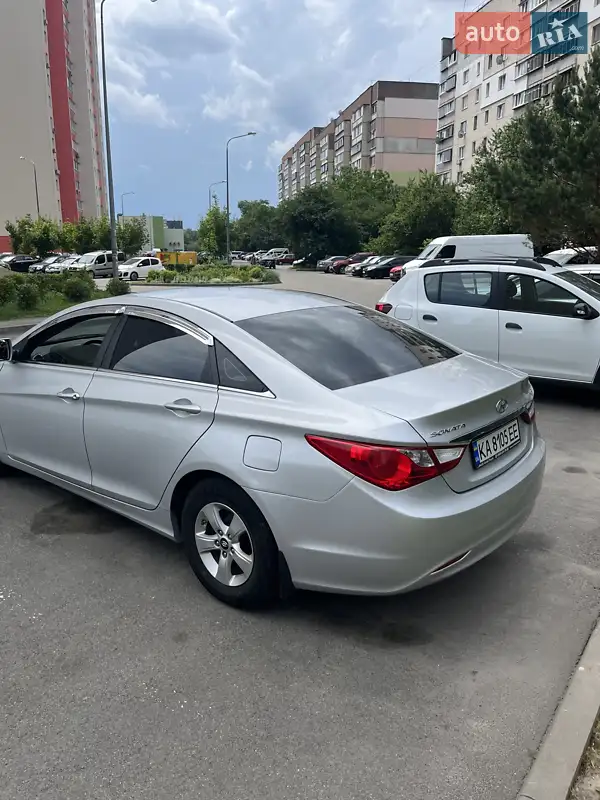 Hyundai Sonata 2015 VIN KMHEC41LBGA682269 фото оголошення 5 з 57