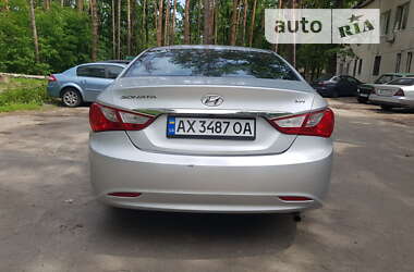 Седан Hyundai Sonata 2014 в Киеве