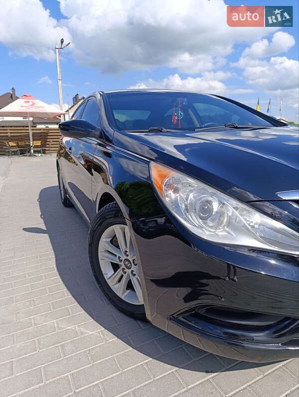 Седан Hyundai Sonata 2013 в Каменец-Подольском