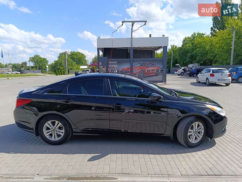 Седан Hyundai Sonata 2013 в Каменец-Подольском