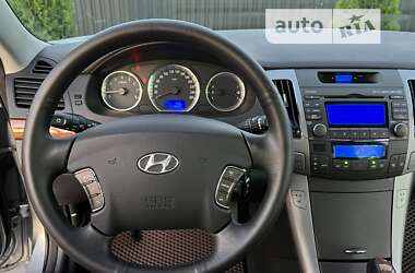 Седан Hyundai Sonata 2009 в Одессе