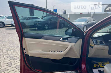 Седан Hyundai Sonata 2015 в Мукачевому