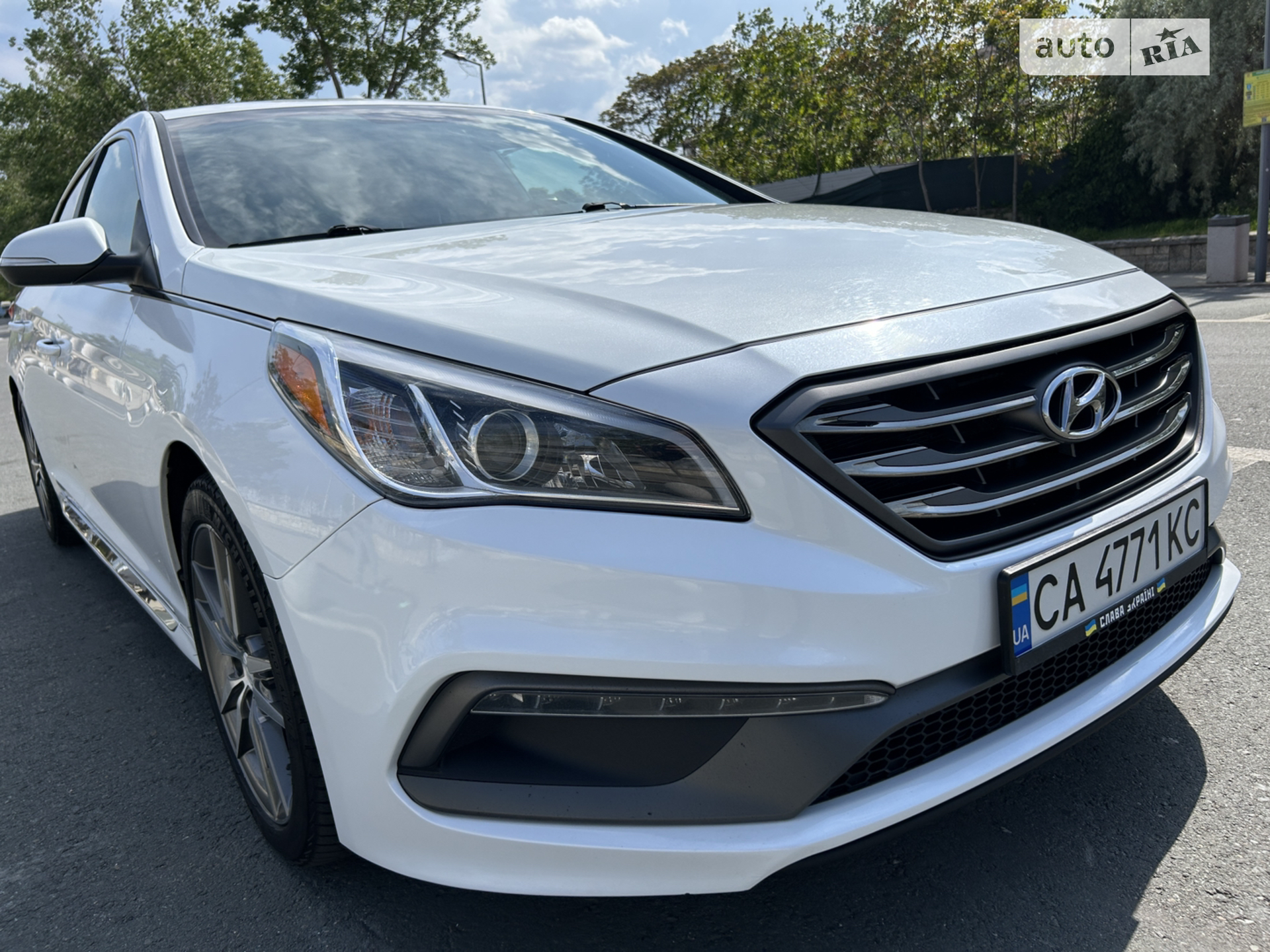 2017 Hyundai Sonata - мініатюра 22