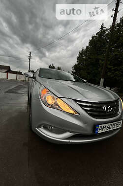 Hyundai Sonata 2012