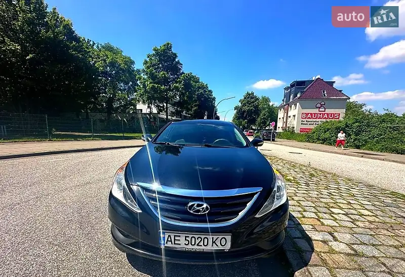 Hyundai Sonata