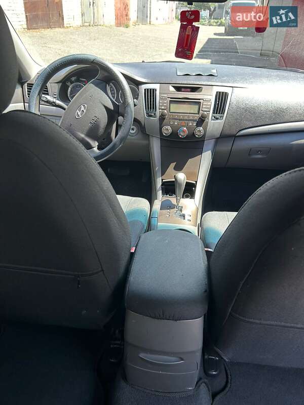 Седан Hyundai Sonata 2008 в Николаеве фото 8 Седан Hyundai Sonata 2008 в Николаеве