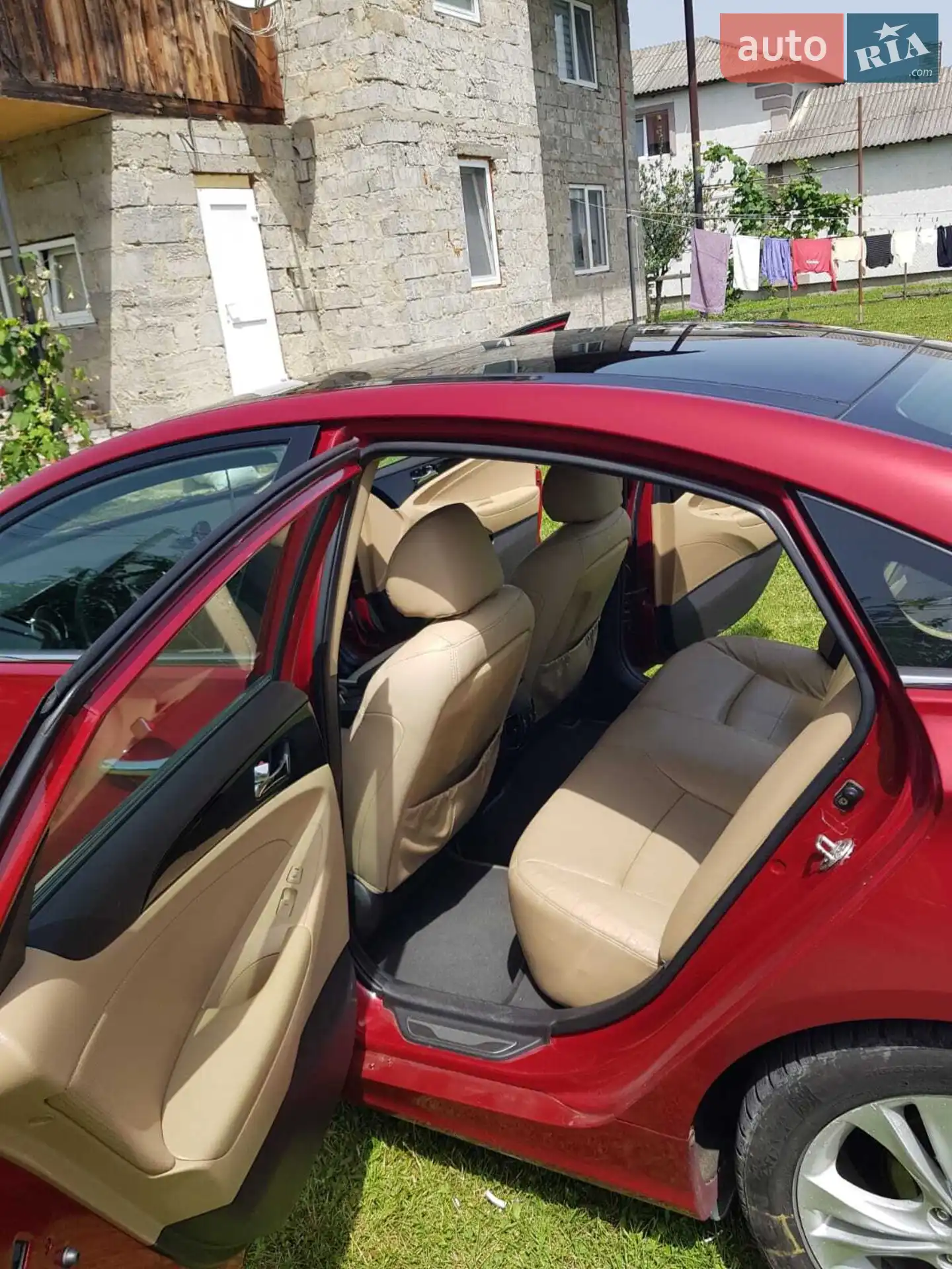 2010 Hyundai Sonata - мініатюра 2