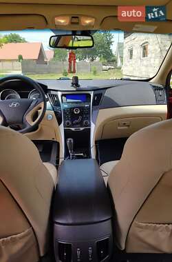 Седан Hyundai Sonata 2010 в Сторожинці