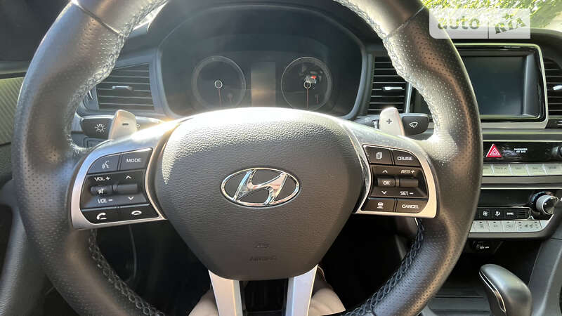 Седан Hyundai Sonata 2019 в Києві фото 24 Седан Hyundai Sonata 2019 в Києві