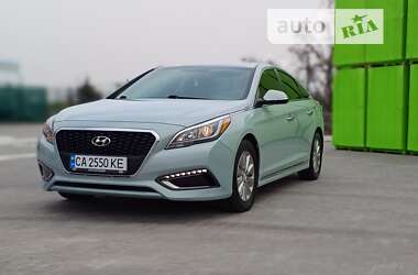 Седан Hyundai Sonata 2015 в Умани