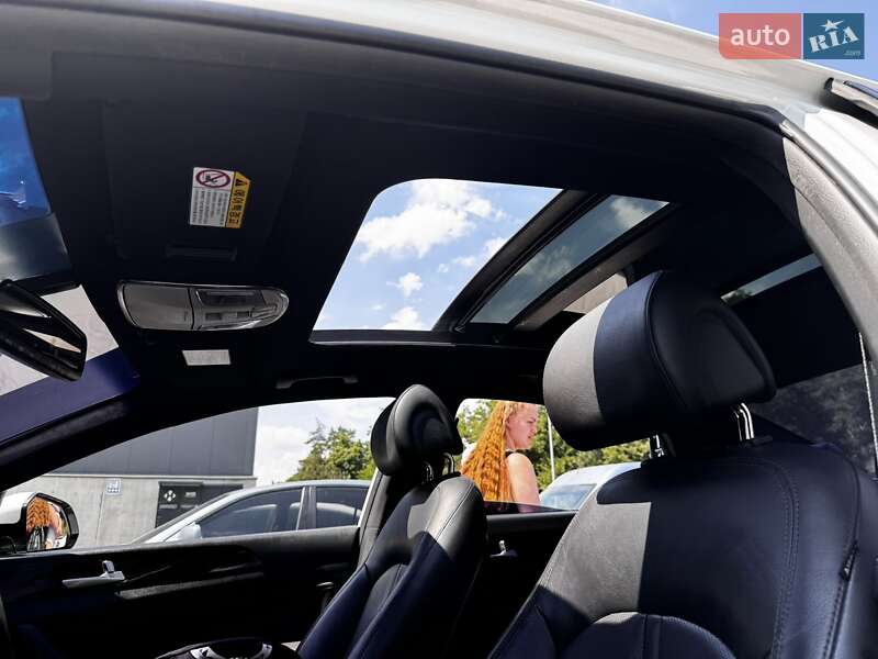 Седан Hyundai Sonata 2015 в Киеве