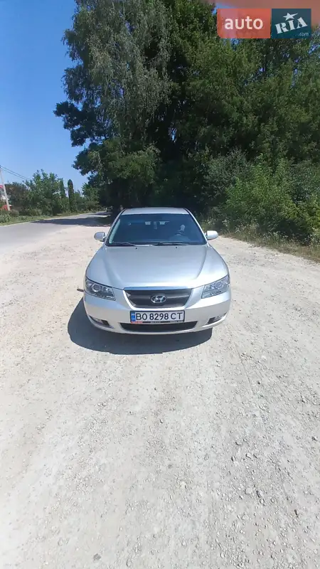 Hyundai Sonata