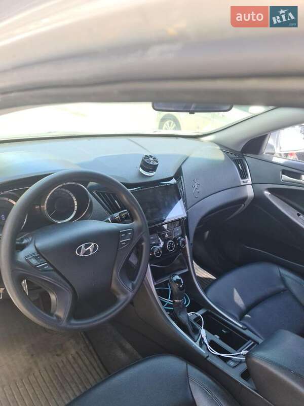 Седан Hyundai Sonata 2012 в Києві