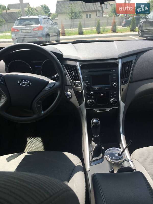 Седан Hyundai Sonata 2014 в Чернигове
