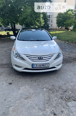 Hyundai Sonata 2011