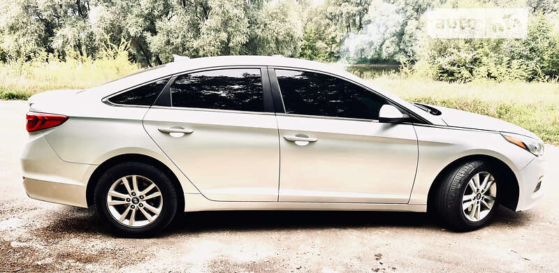 Седан Hyundai Sonata 2014 в Новгород-Северском