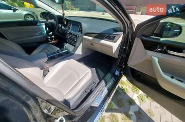 Седан Hyundai Sonata 2015 в 
