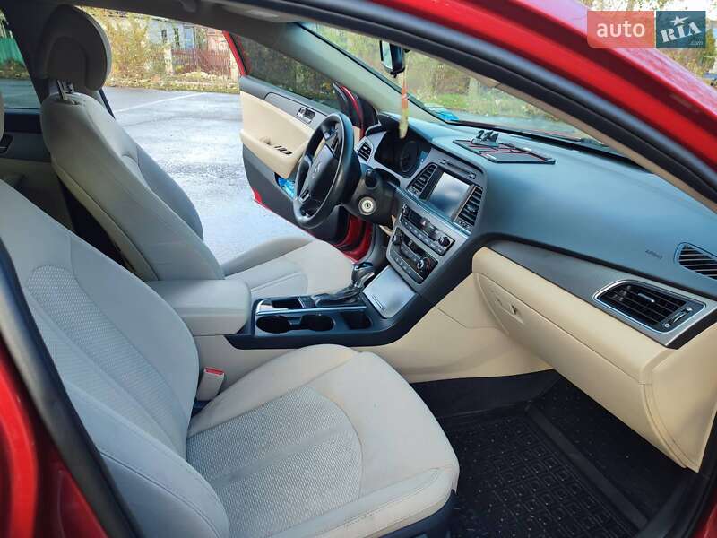 Седан Hyundai Sonata 2016 в Запоріжжі