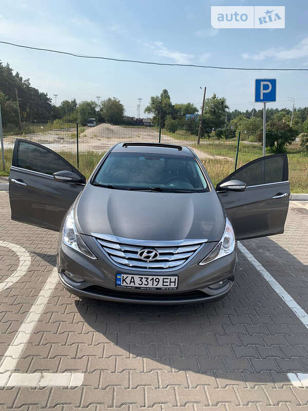 Седан Hyundai Sonata 2014 в Киеве