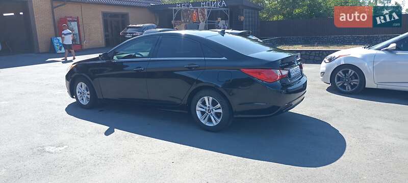 Седан Hyundai Sonata 2013 в Благовіщенську фото 6 Седан Hyundai Sonata 2013 в Благовіщенську