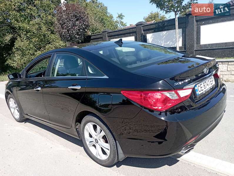 Седан Hyundai Sonata 2011 в Чернівцях