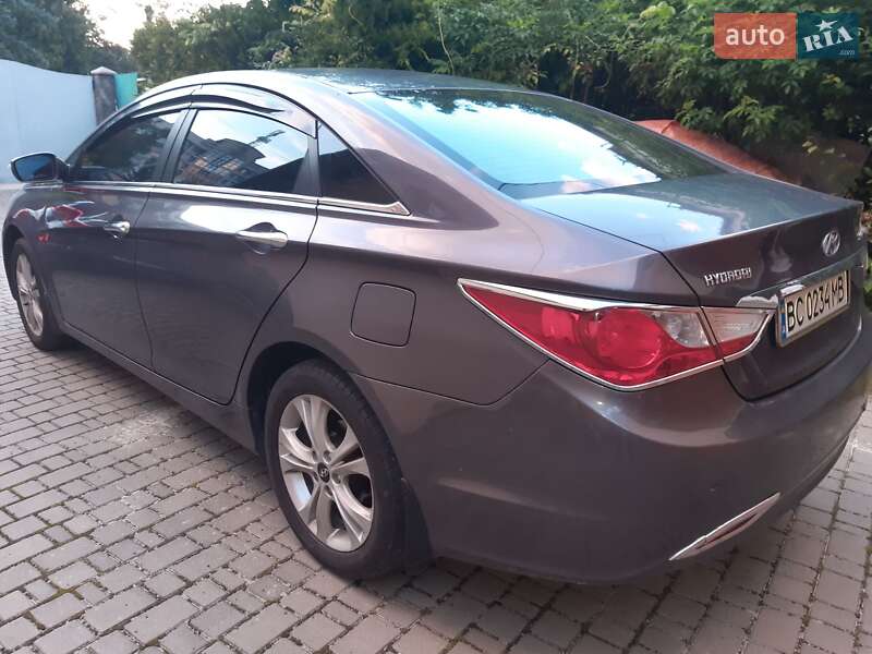 Седан Hyundai Sonata 2010 в Трускавці